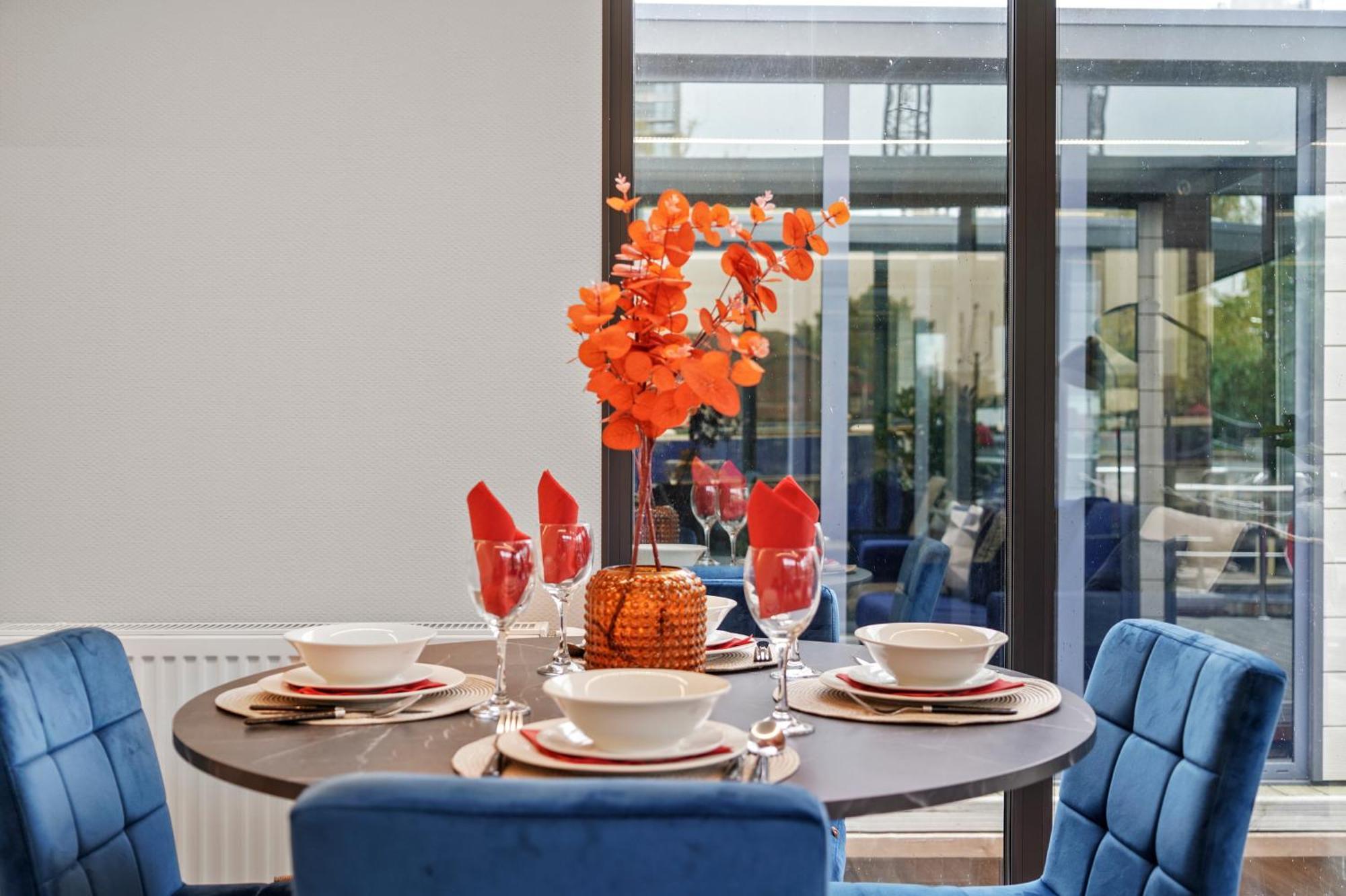 Unique Water In - Sleeps 6 Londra